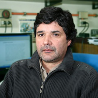 Dr. Roberto Urrutia Pérez